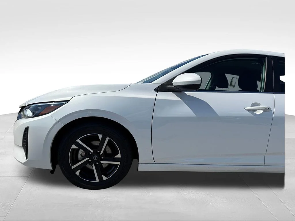 Used 2024 White Nissan SV image 22