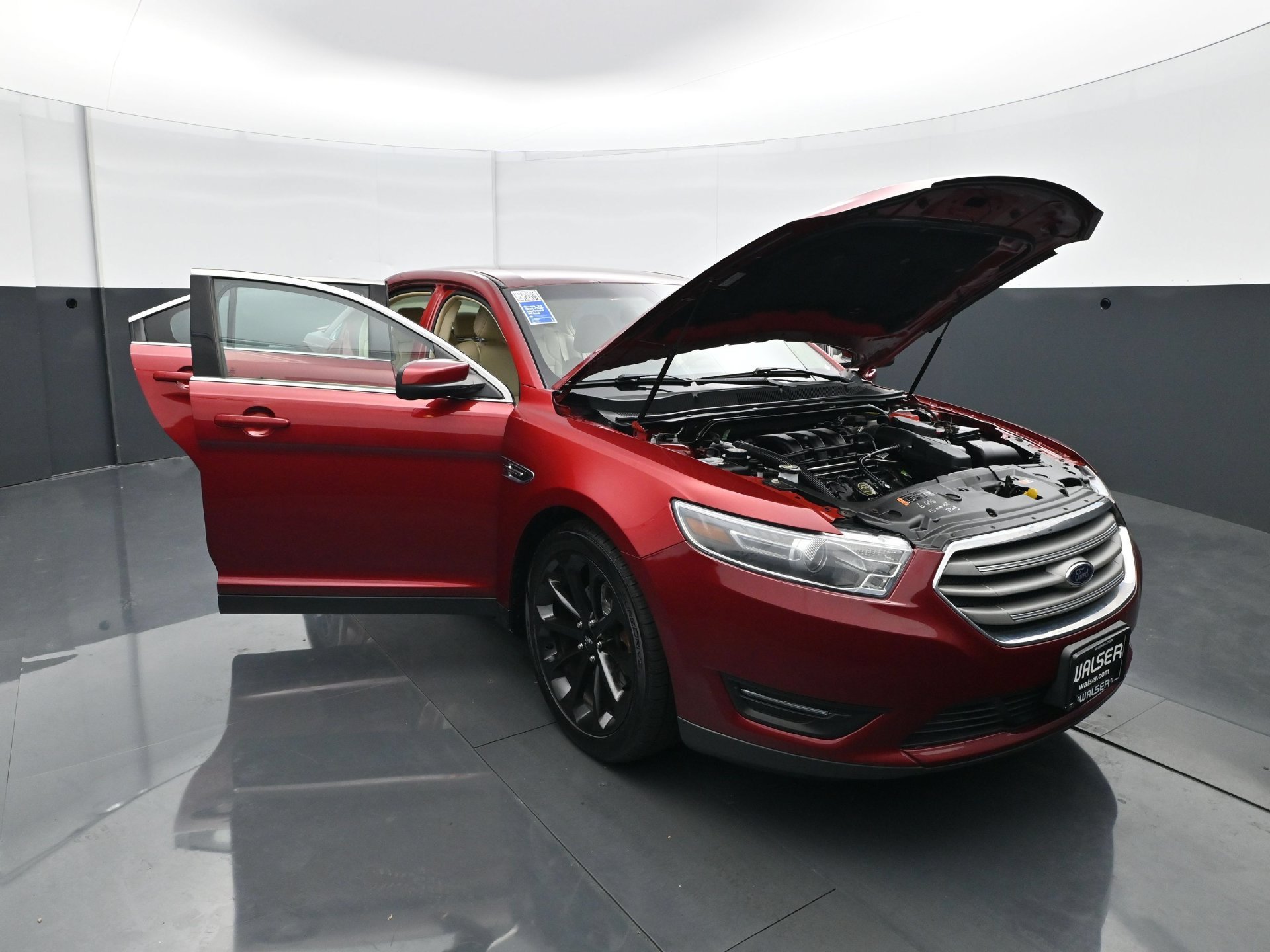 Used 2015 Ruby Red Metallic Ford SEL image 36
