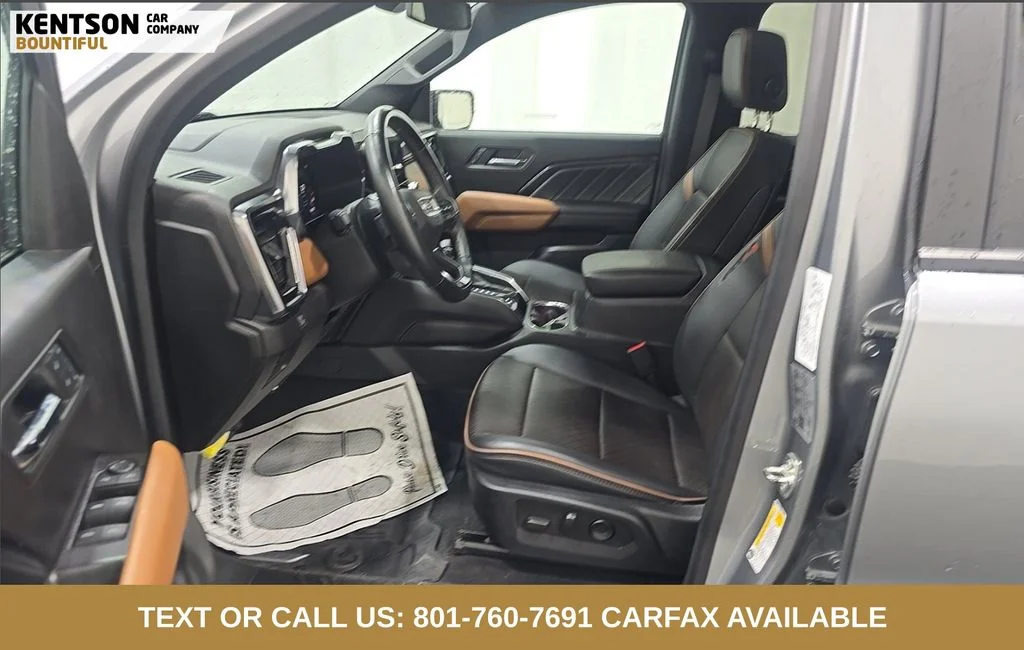 Used 2024 Gray GMC AT4 image 4
