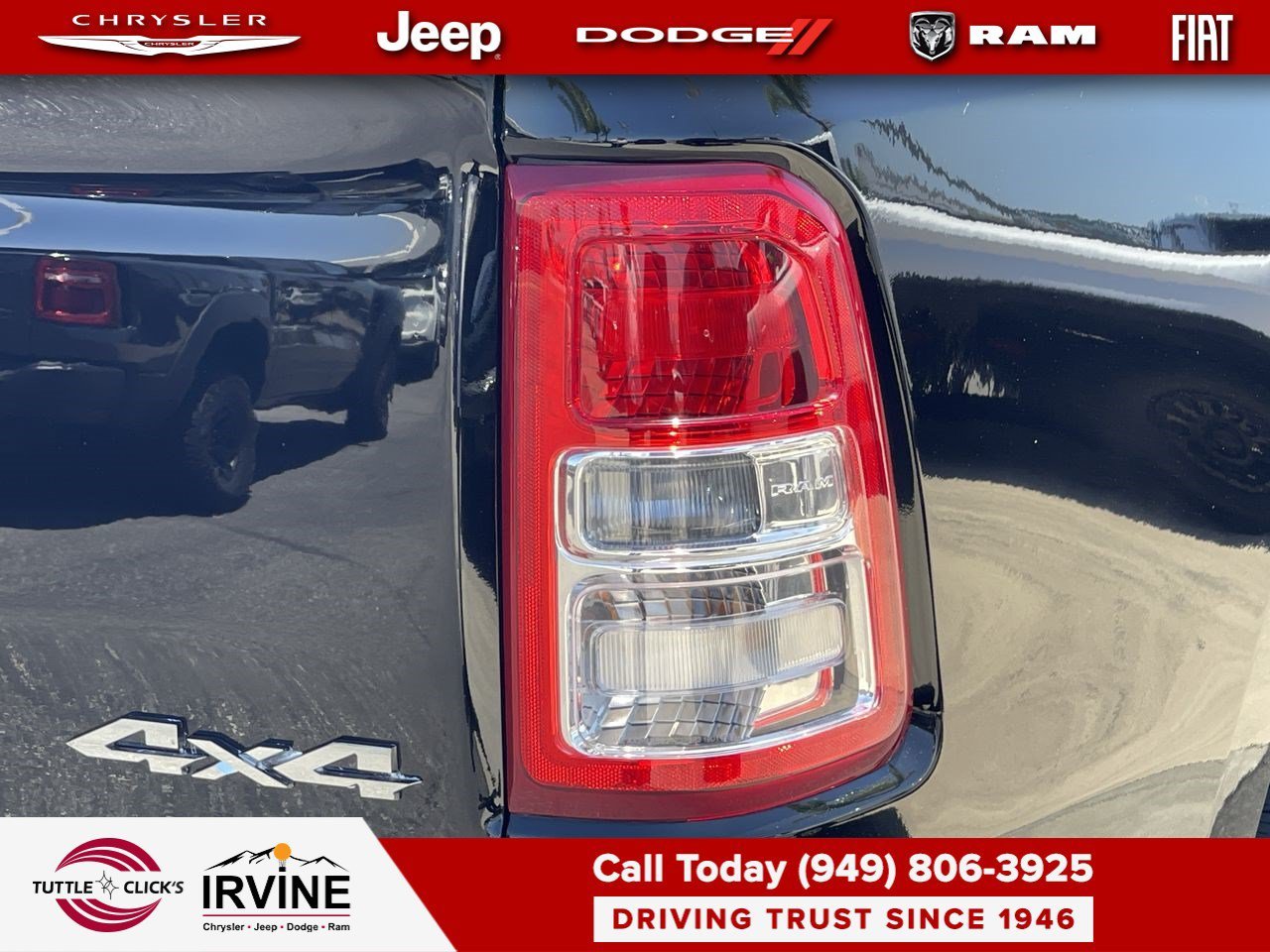 Certified Used 2022 Diamond Black Crystal Pearlcoat Ram Big Horn image 9