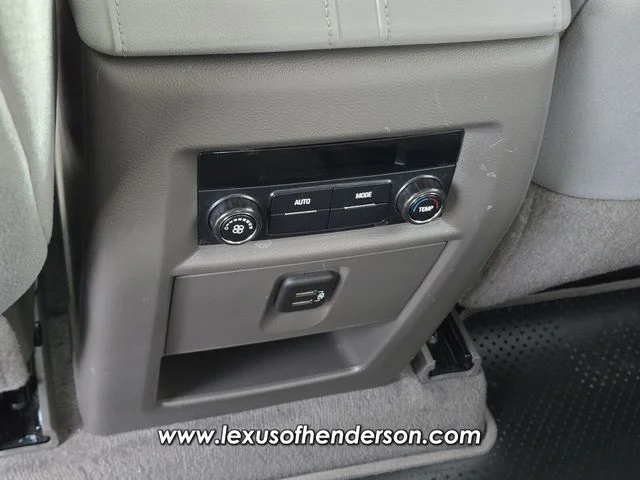 Used 2020 White Chevrolet LT image 12
