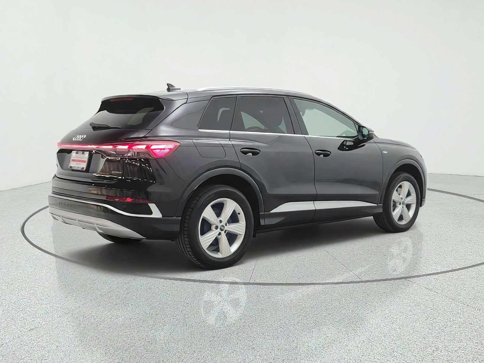 Used 2024 Mythos Black Metallic Audi Premium 50 quattro image 5