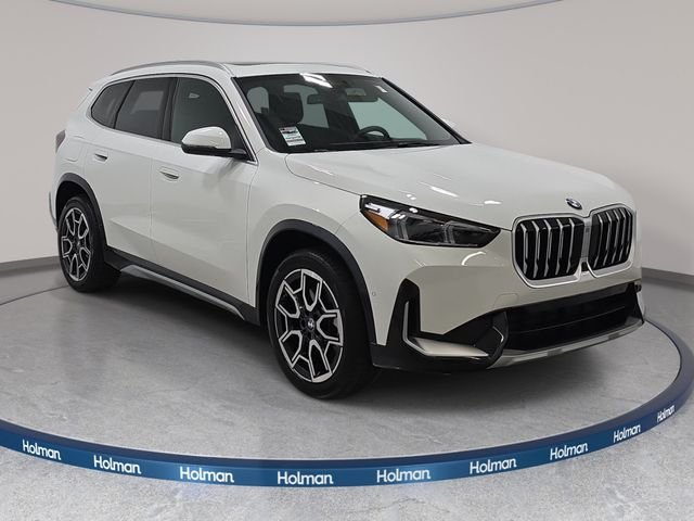 Used 2026 Alpine White BMW xDrive28i image 4