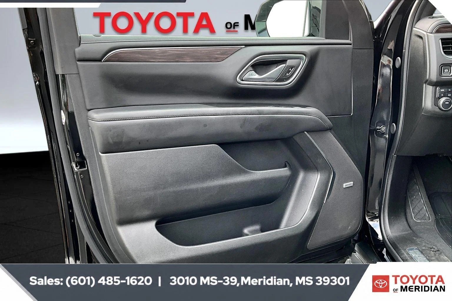 Used 2024 Black Chevrolet LT image 17