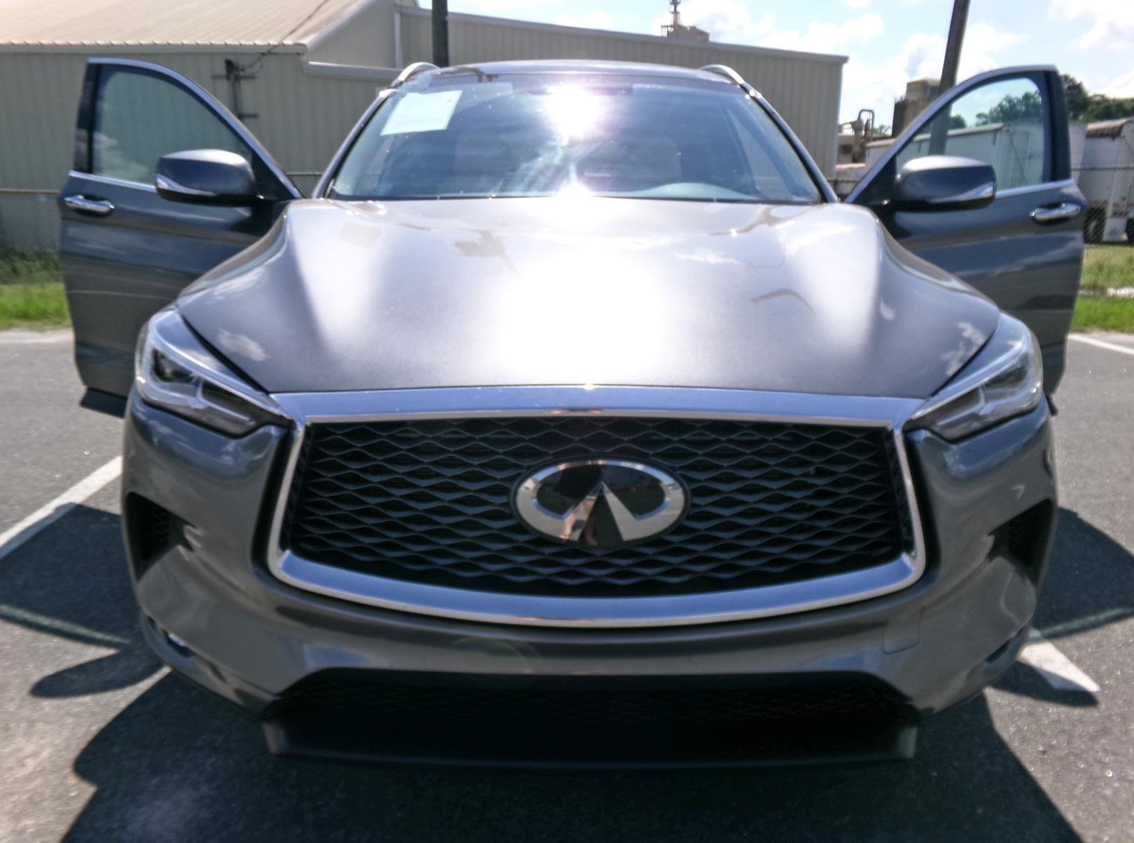 Used 2021 Graphite Shadow INFINITI LUXE image 6