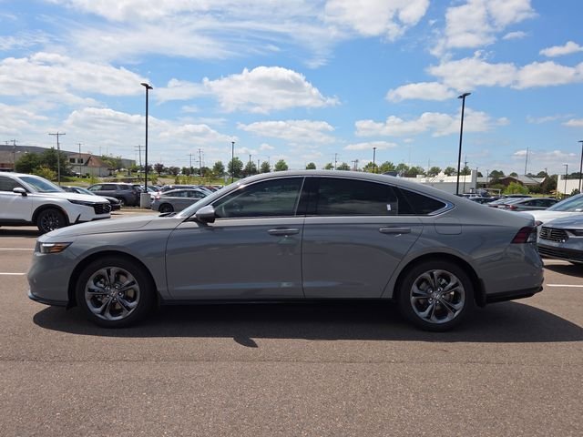 2025 Honda Accord Hybrid EX-L - Photo 2