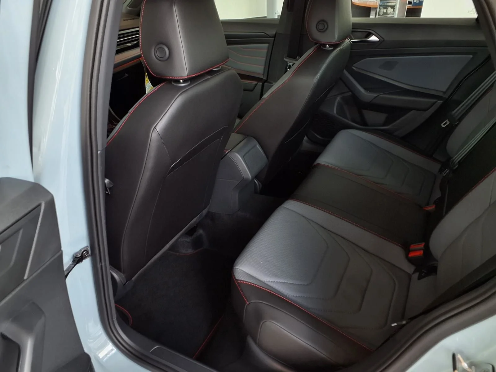 New 2026 Monument Gray W/Deep Black Roof Volkswagen 2.0T Autobahn image 19