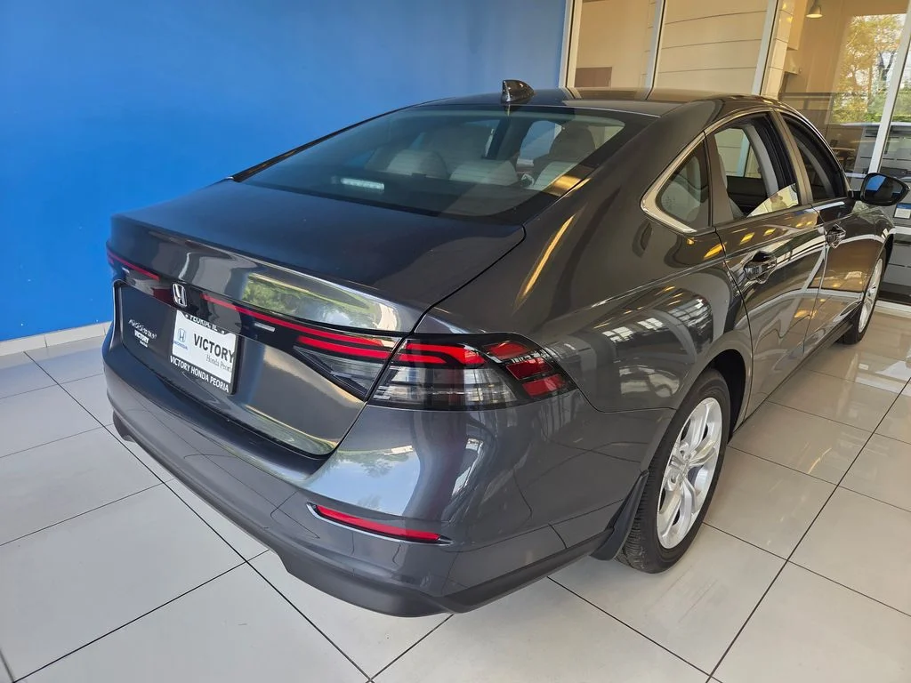 New 2026 Meteorite Gray Metallic Honda LX image 6