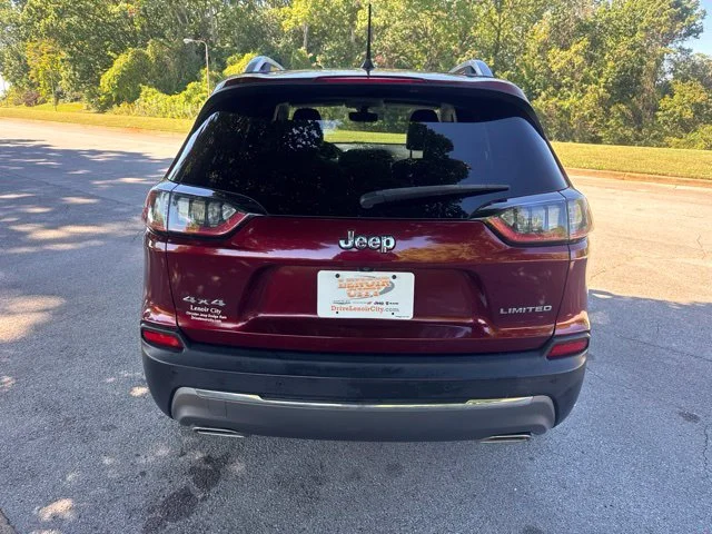 Used 2019 Red Jeep Limited image 6