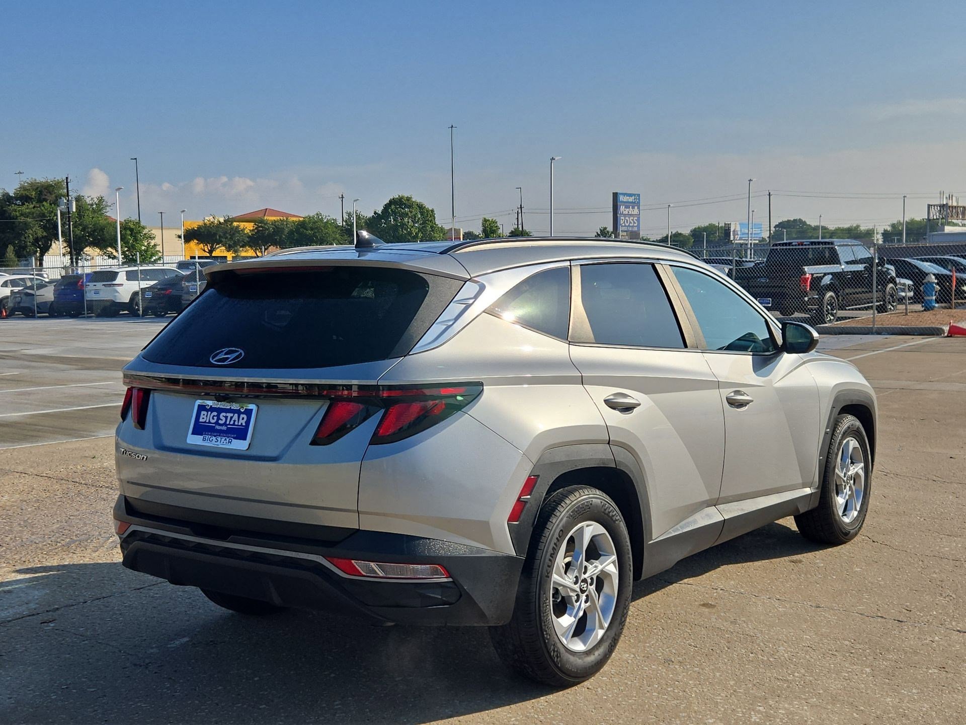 Used 2024 Shimmering Silver Hyundai SEL image 3