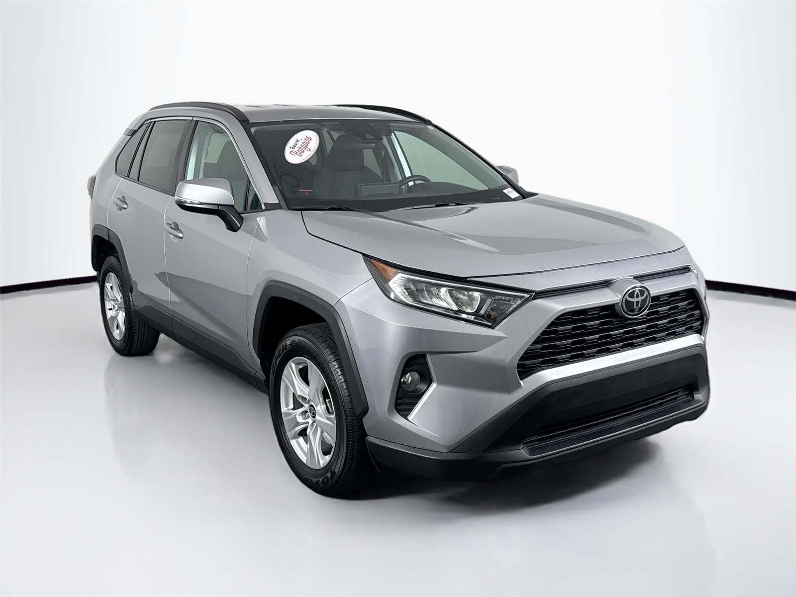 Used 2021 Silver Sky Metallic Toyota XLE image 7