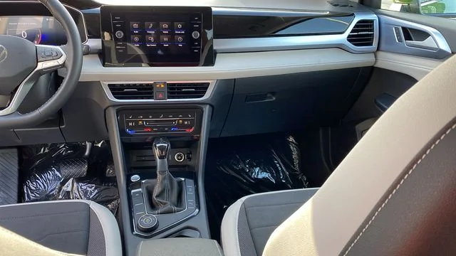 2026 Volkswagen Taos SE - Photo 10