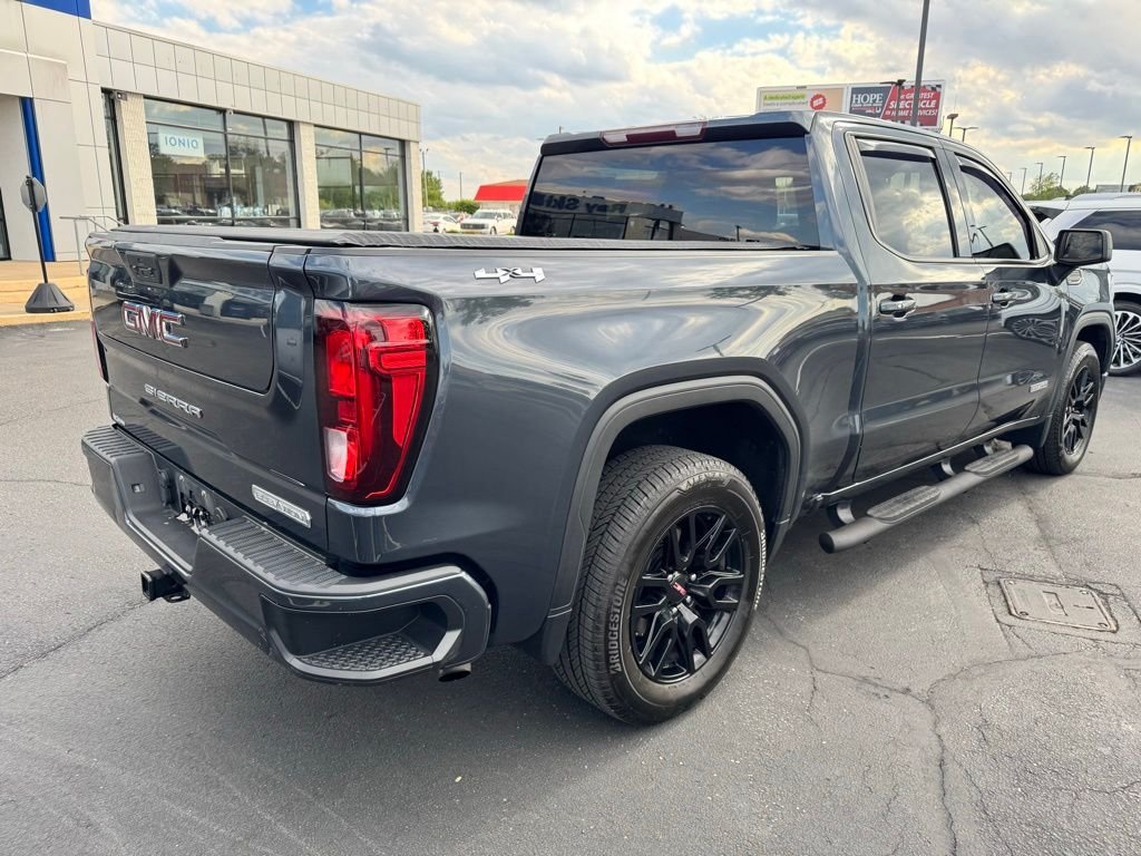 Used 2021 Blue GMC Elevation image 7