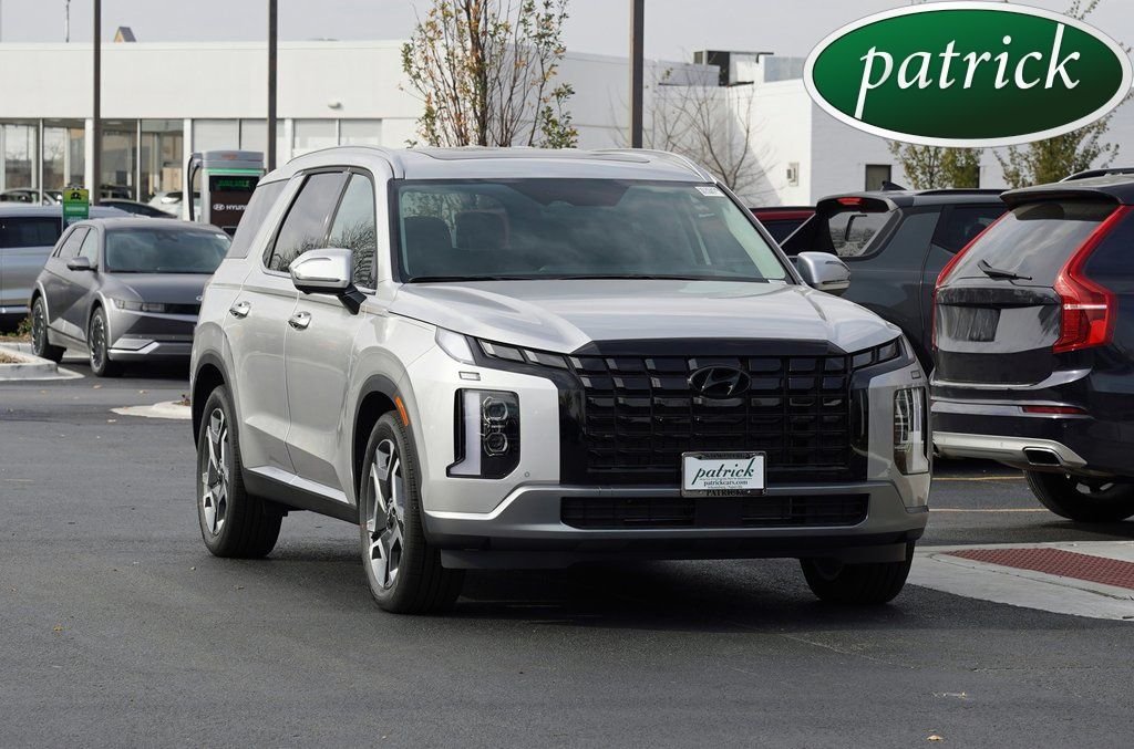 Certified Used 2025 Typhoon Silver Hyundai Limited image 1