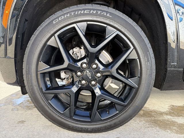 Used 2024 Mosaic Black Metallic Chevrolet RS image 12