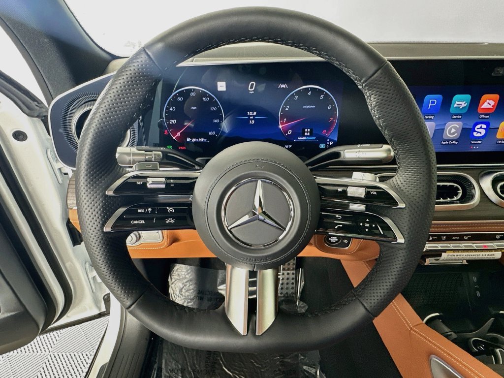 New 2027 MANUFAKTUR Moonlight White Metallic Mercedes-Benz GLS 450 image 11