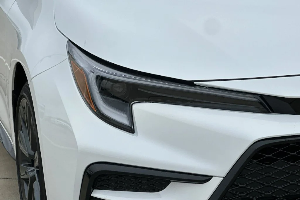 New 2027 Ice Cap Toyota  SE image 29