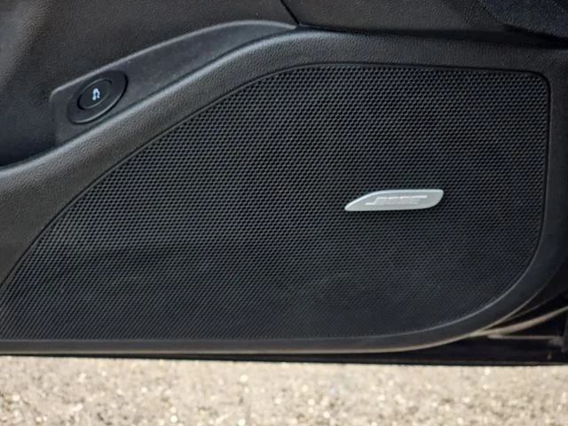 Used 2019 Black Buick Essence image 26