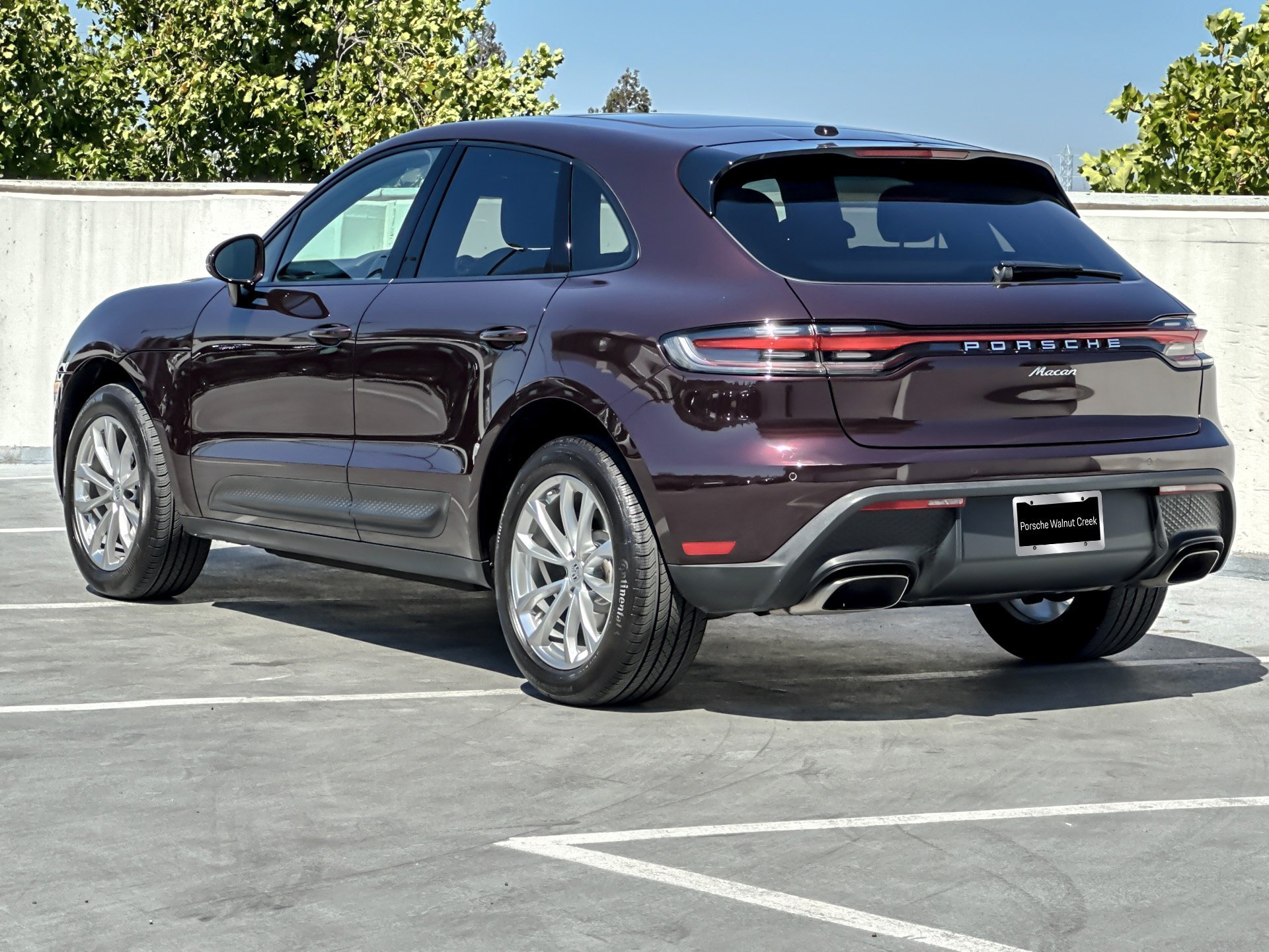 Used 2023 Red Porsche AWD image 4
