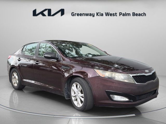 Used 2012 Red Kia EX image 1