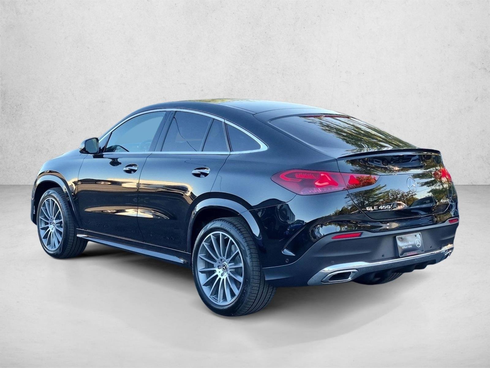 New 2027 Obsidian Black Metallic Mercedes-Benz GLE450 image 10