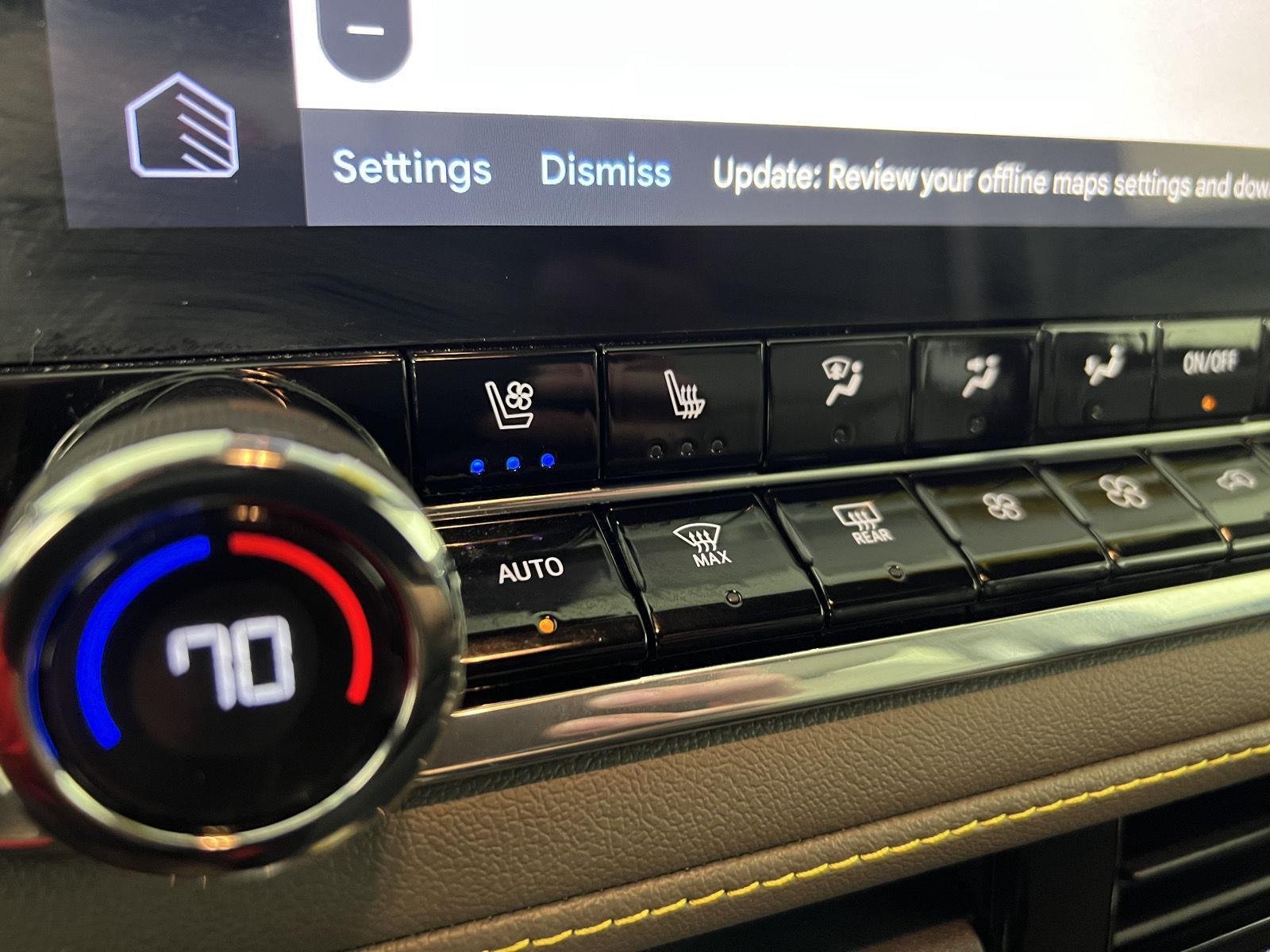 Used 2023 Black Chevrolet ZR2 image 19
