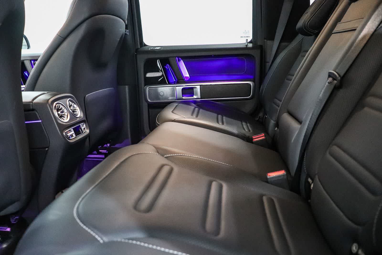 Used 2025 Obsidian Black Metallic Mercedes-Benz G 550 image 19