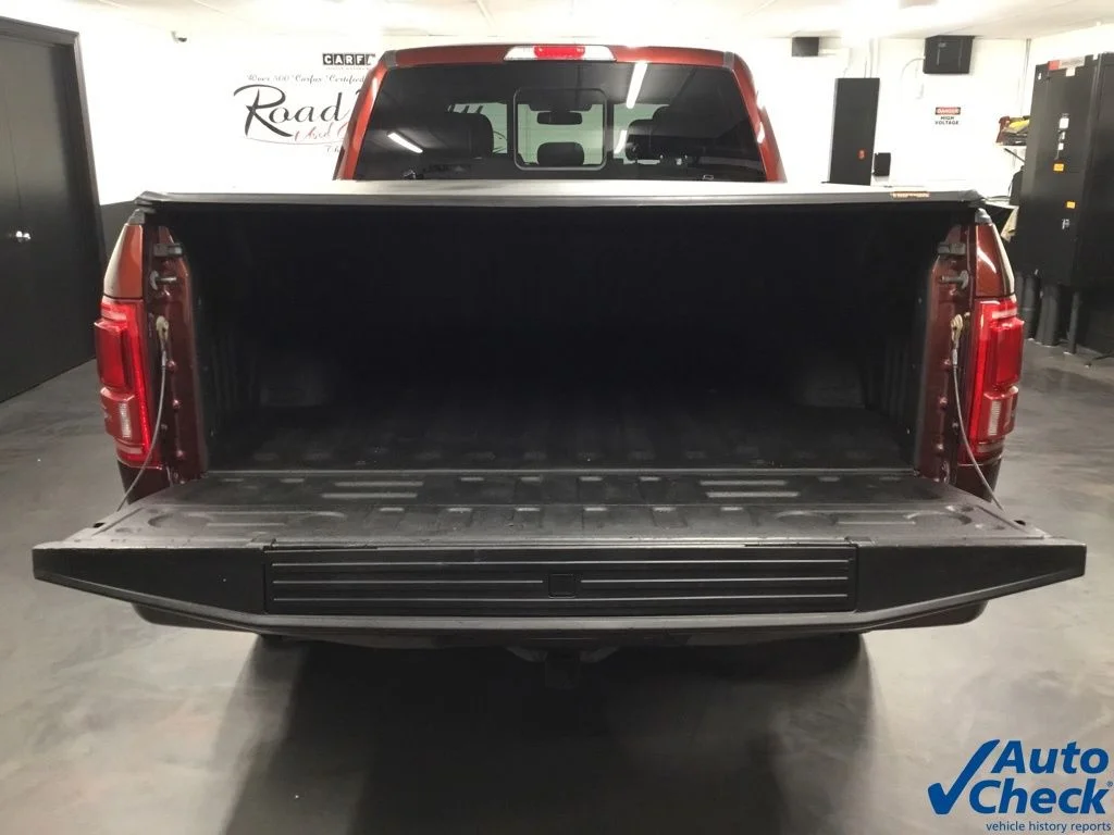 Used 2016 Red Ford Lariat image 10