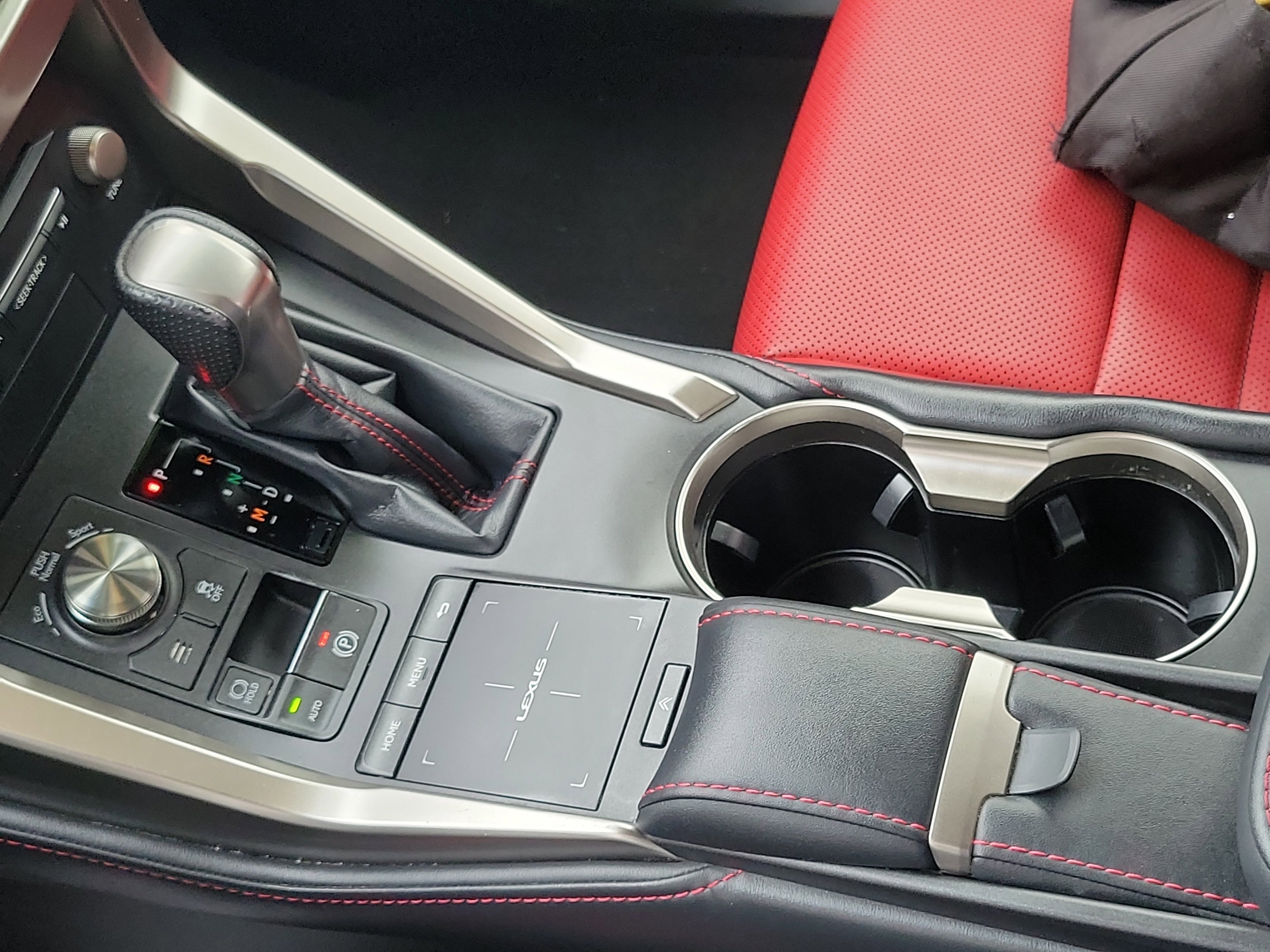 Used 2018 Atomic Silver Lexus  image 18