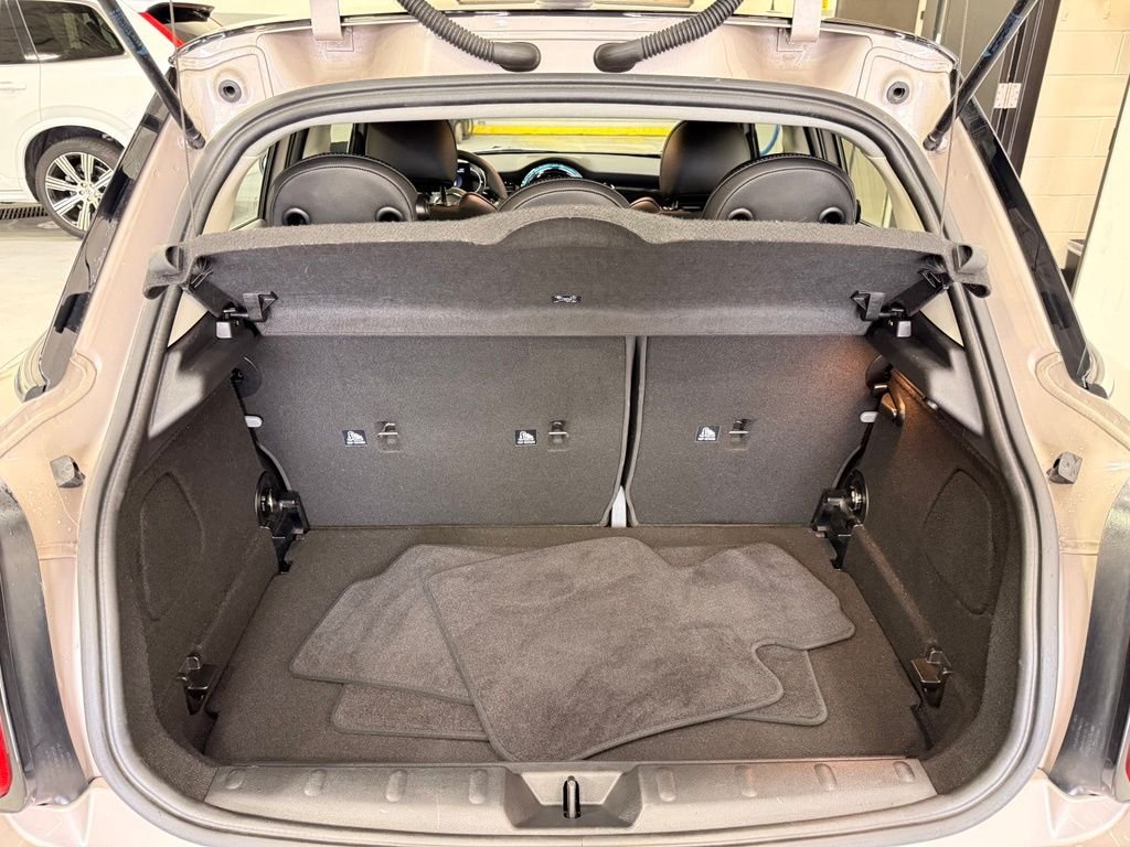 Certified Used 2024 Rooftop Grey metallic MINI  image 24