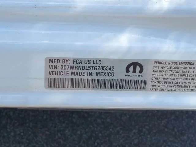 New 2026 Bright White Clear-Coat Exterior Paint RAM Tradesman image 30