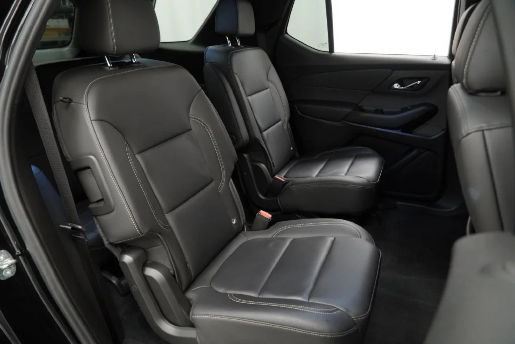 Used 2023 MOSAIC BLACK METALLIC Chevrolet LT Leather image 38