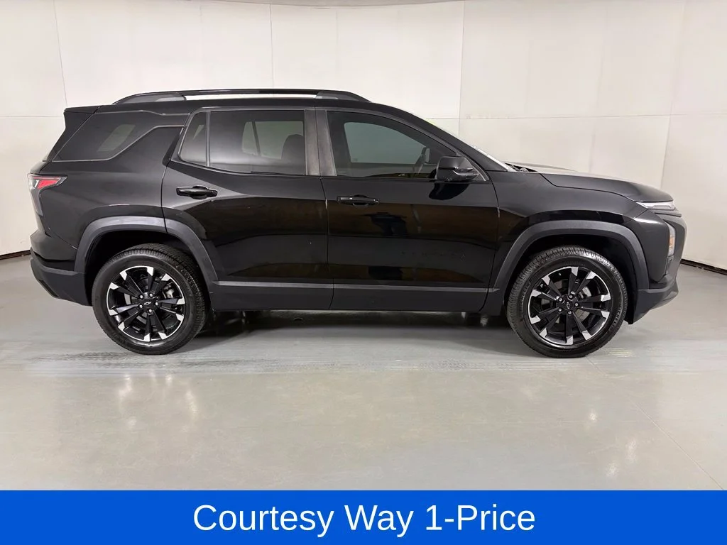 Used 2025 Mosaic Black Metallic Chevrolet RS image 12