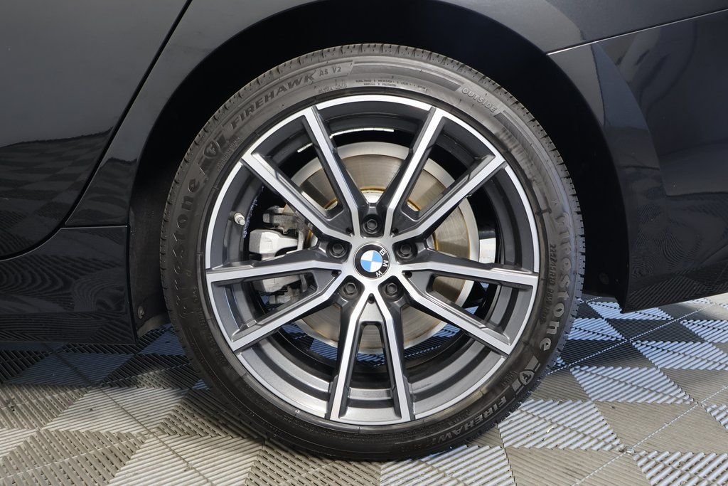 Used 2020 Black Sapphire Metallic BMW 330i image 16