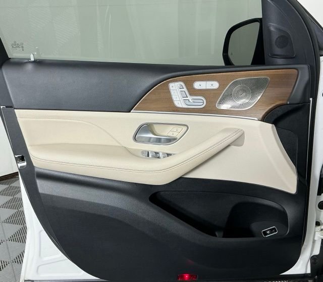 Used 2022 White Mercedes-Benz GLE 350 image 8