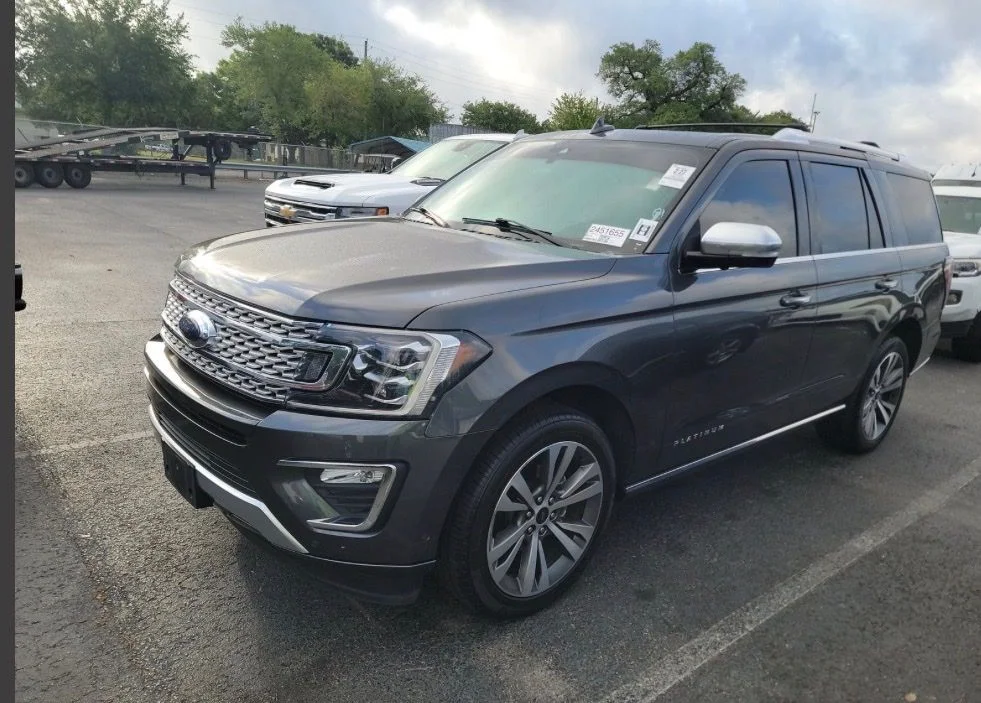 2020 Ford Expedition Platinum's photo