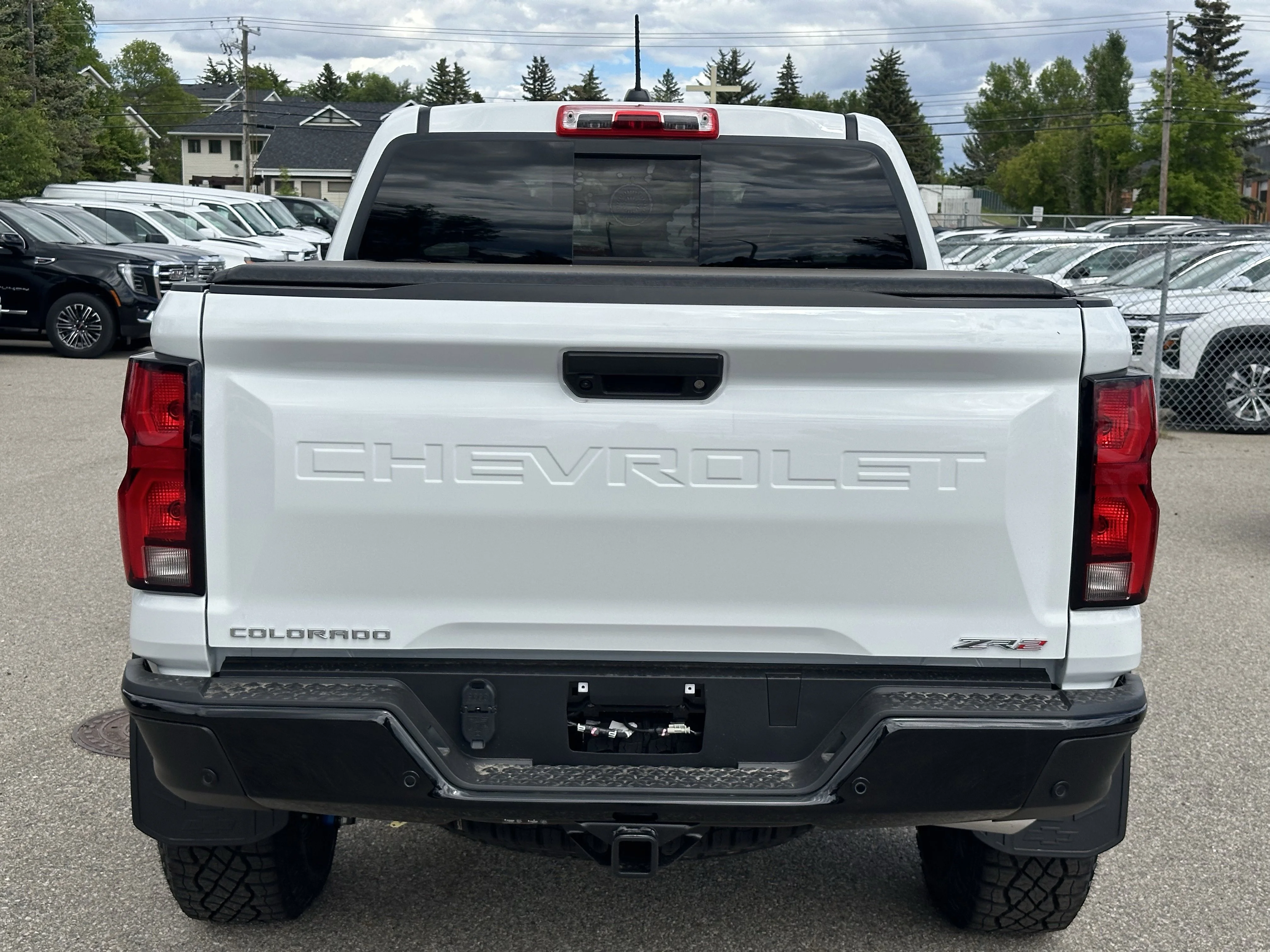 New 2026 Summit White Chevrolet 4WD ZR2 image 5