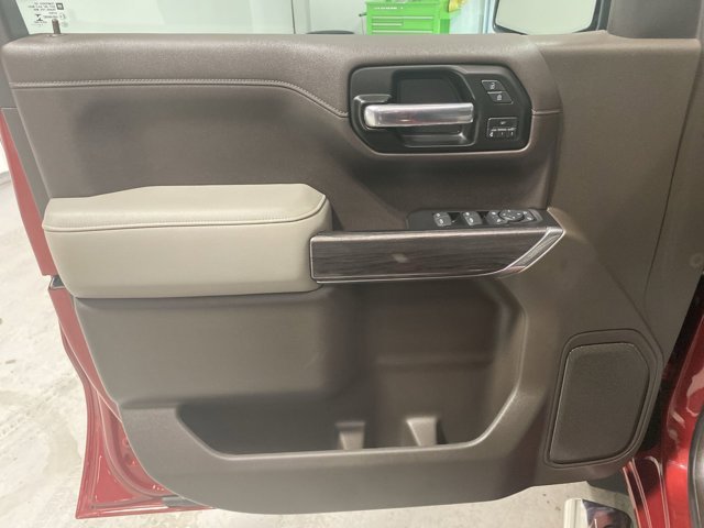 Used 2019 Cajun Red Tintcoat Chevrolet LTZ image 21