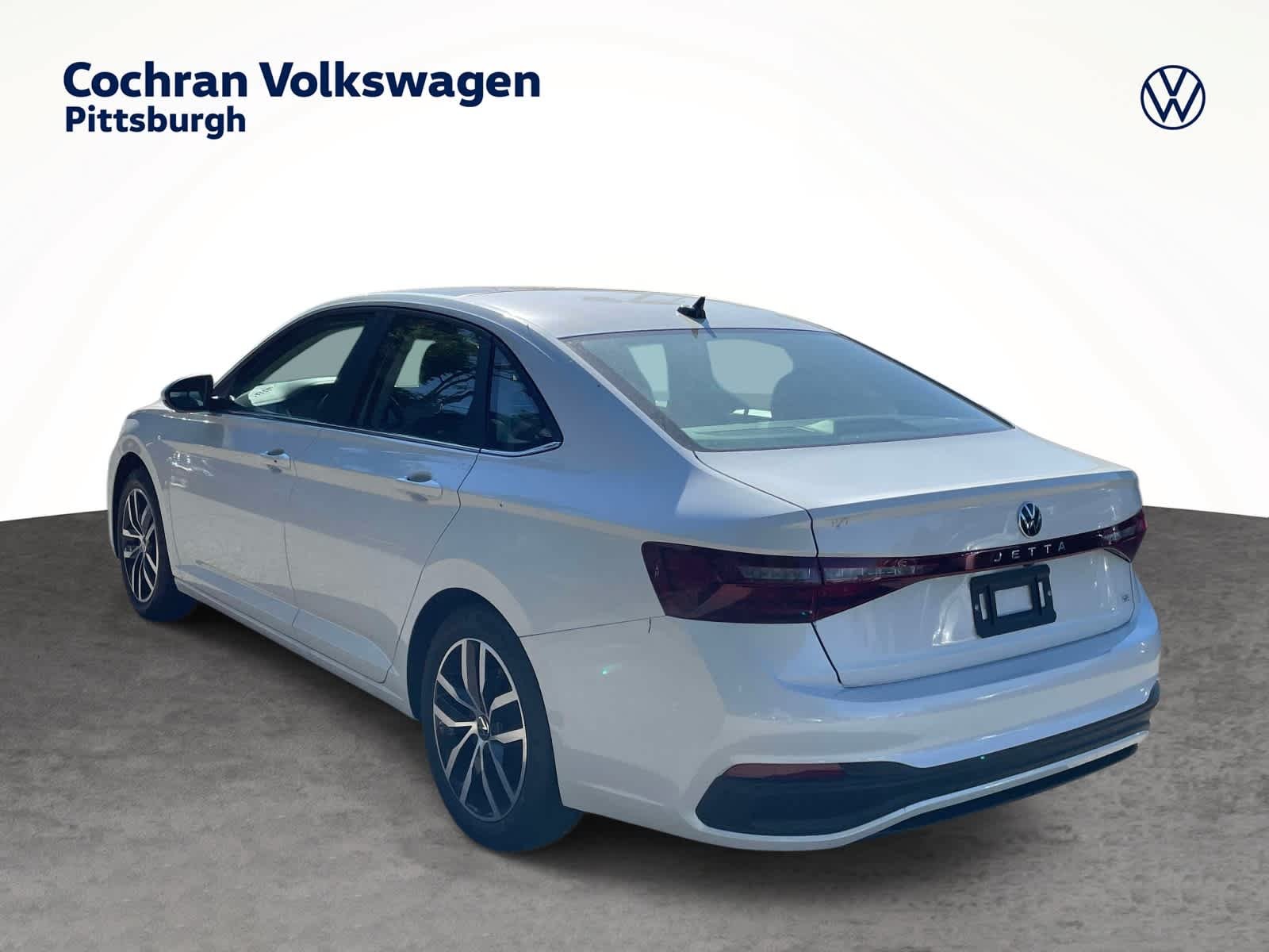 New 2026 Opal White Pearl Volkswagen SE image 5