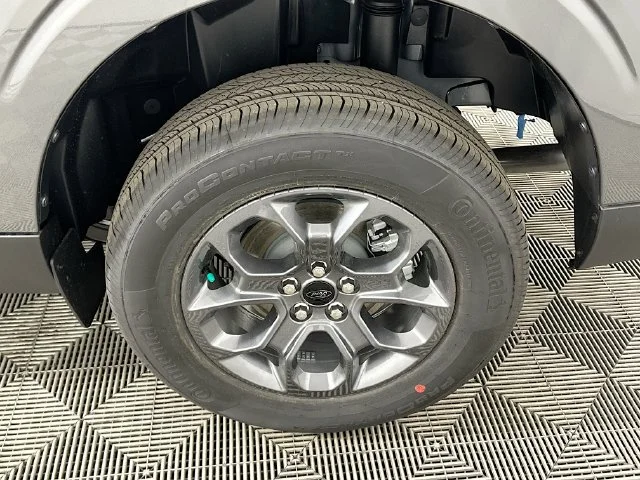 New 2026 Gray Ford XLT image 20