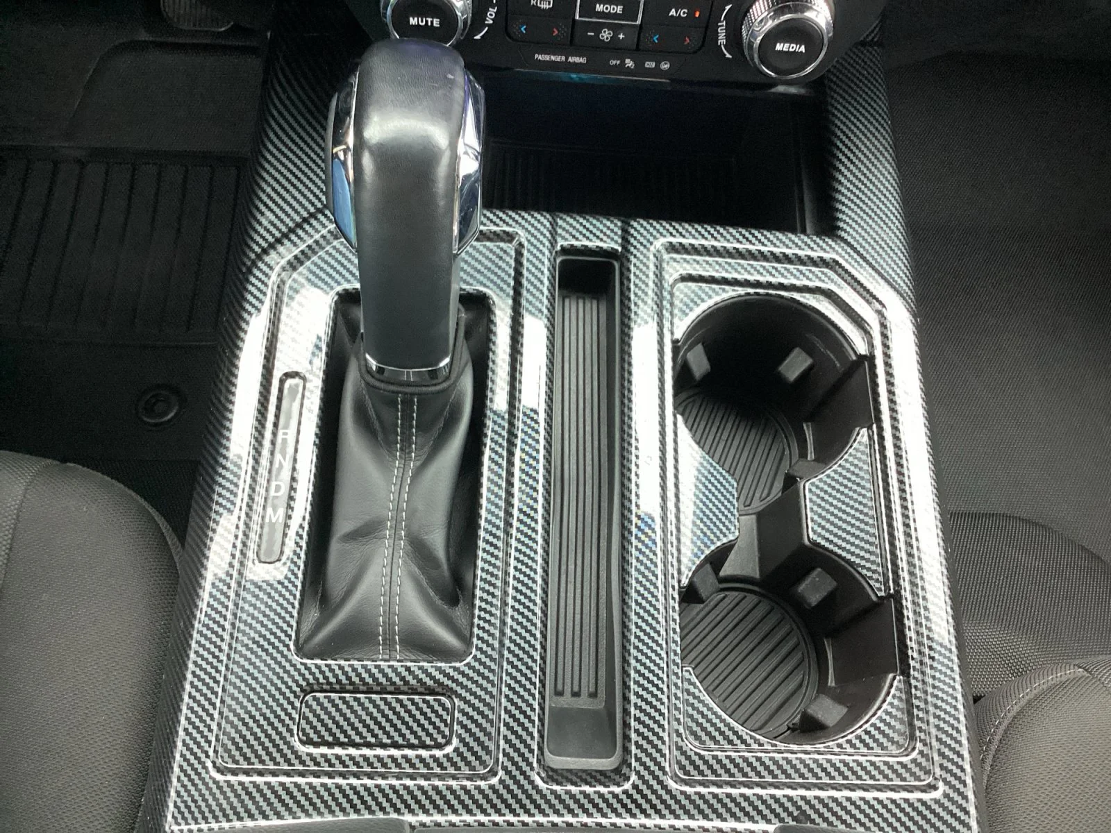 Certified Used 2019 Black Metallic Ford XLT image 21