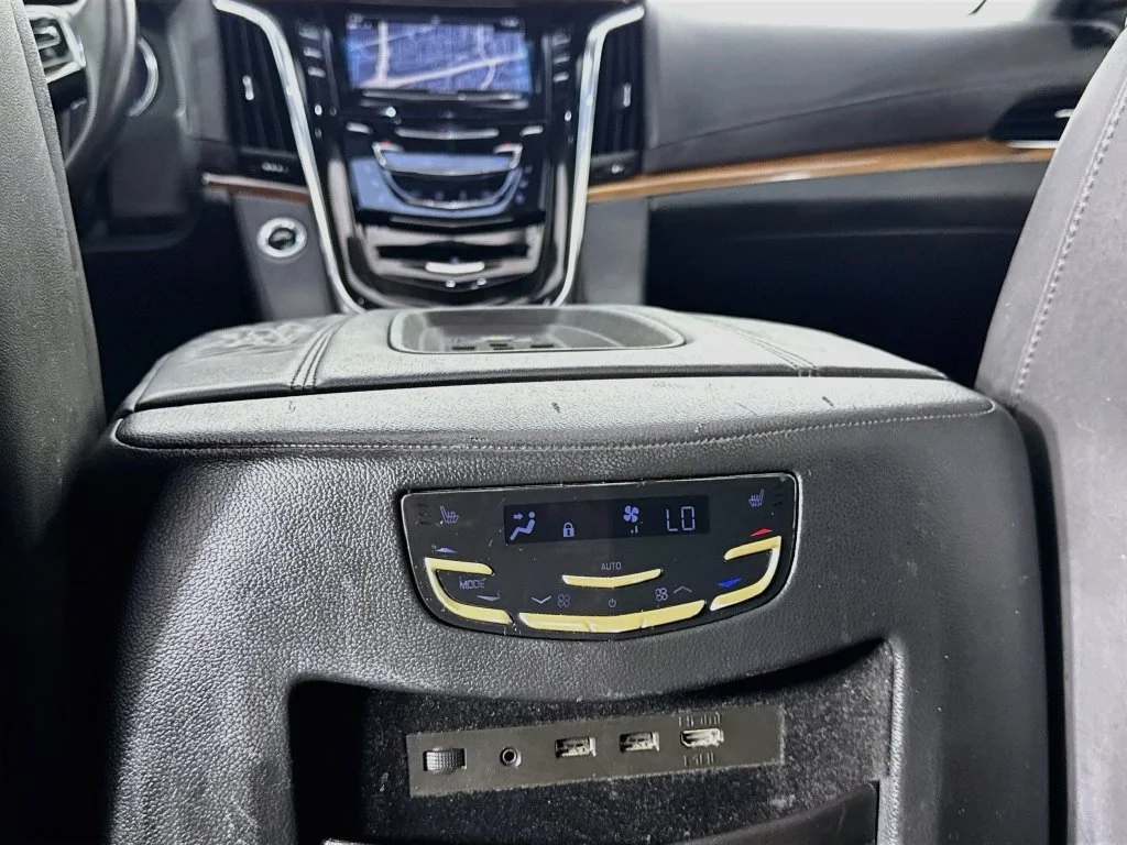 Used 2017 Blue Cadillac Premium image 33