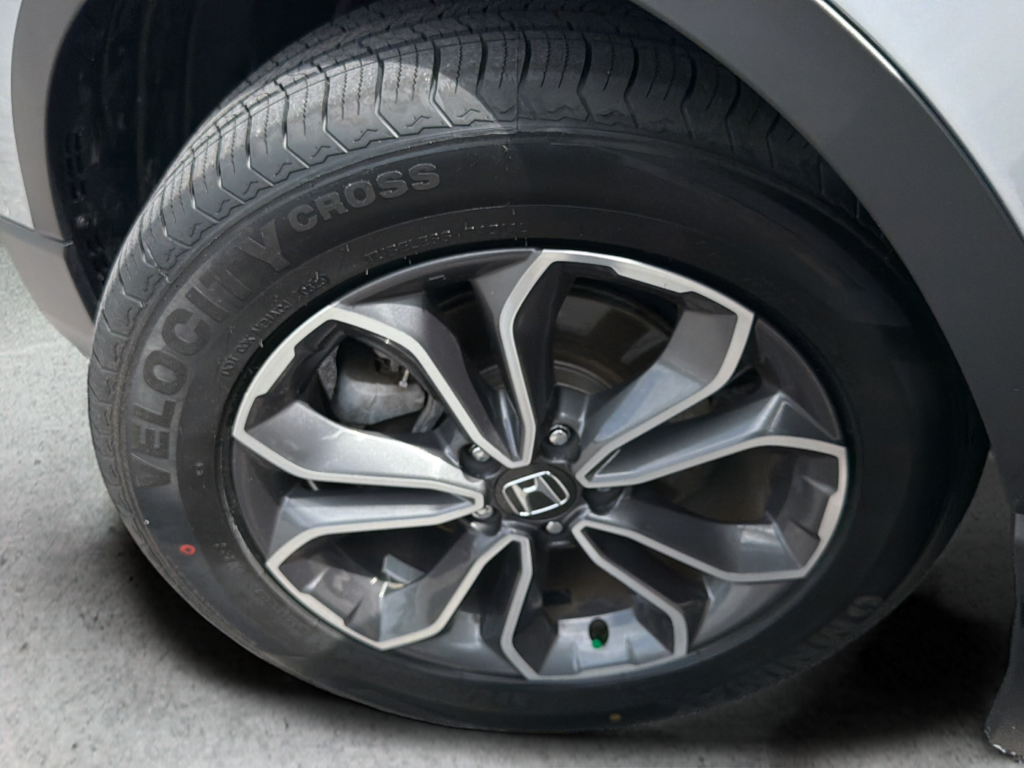Used 2022 Silver Honda EX image 47