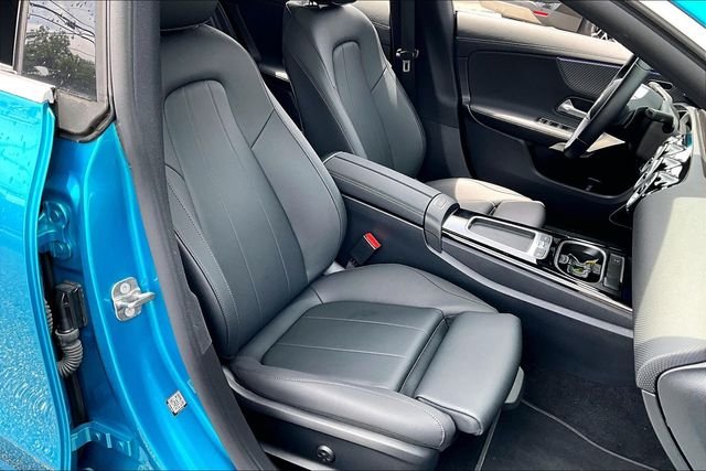 2025 Mercedes-Benz CLA CLA 250 - Photo 30