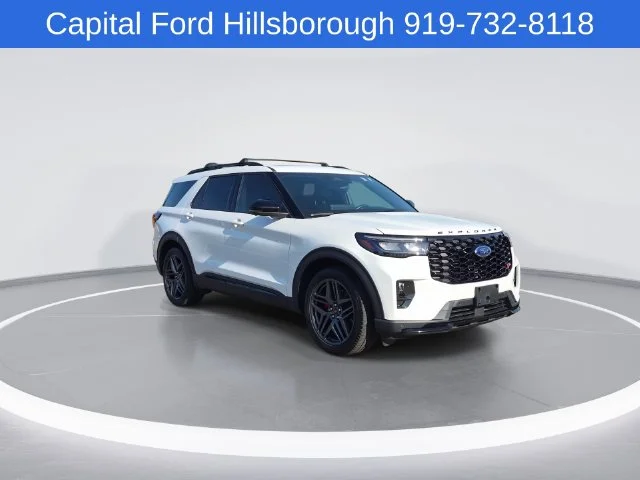 Used 2025 White Ford ST image 2