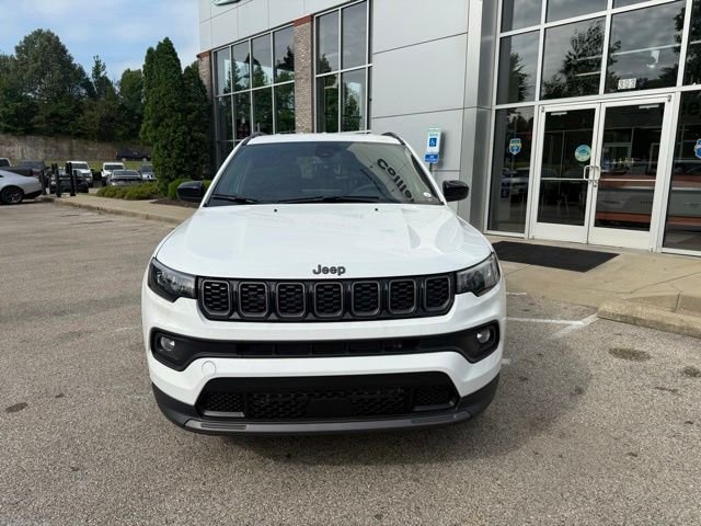 New 2026 Bright White Clear-Coat Exterior Paint Jeep Latitude image 10