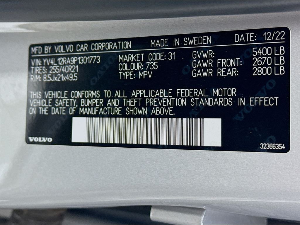 Used 2023 Silver Volvo B5 Ultimate Bright Theme image 33