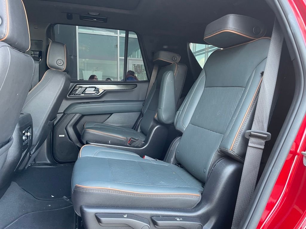 Used 2025 Red GMC AT4 image 18