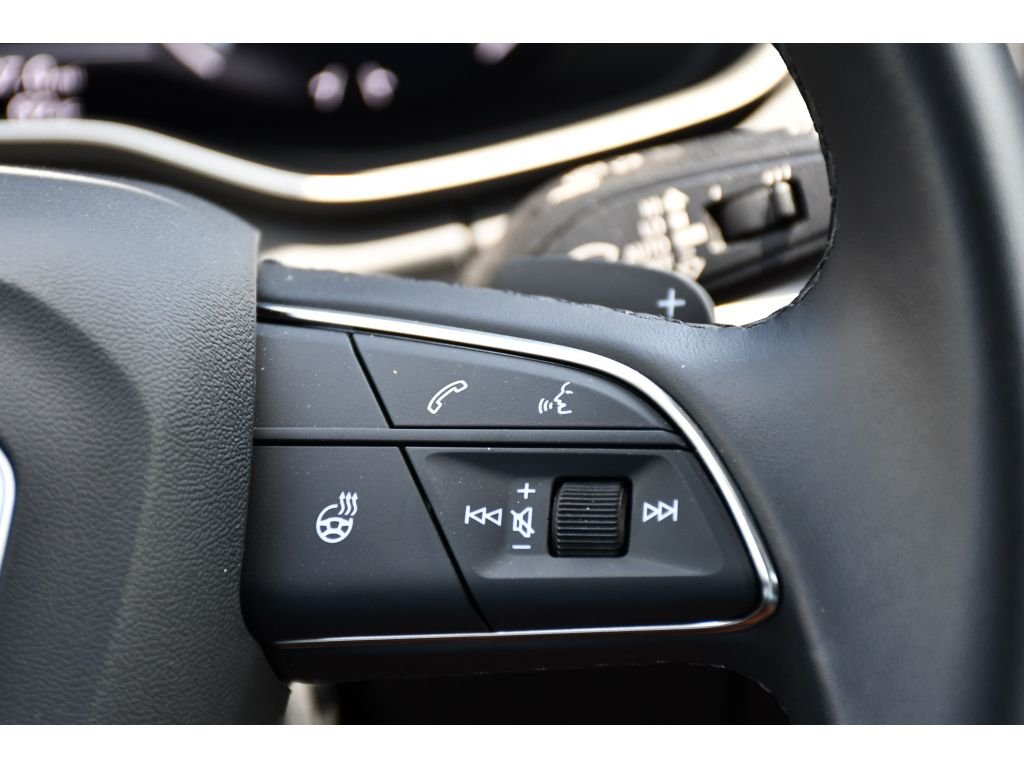Used 2025 Whi Audi S line Premium image 36