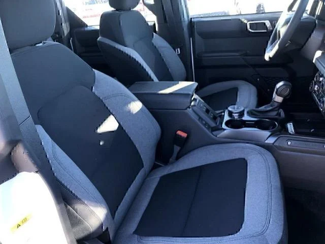 2025 Ford Bronco 4-Door Base - Photo 42